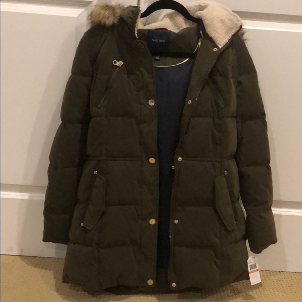 Nautica Faux Fur Hooded Coat size Small. NWT